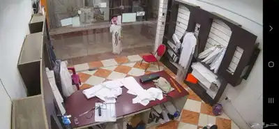 للتقبيل محل خياط رجالي معروف مع السجل التجاري تسع سنوات 0