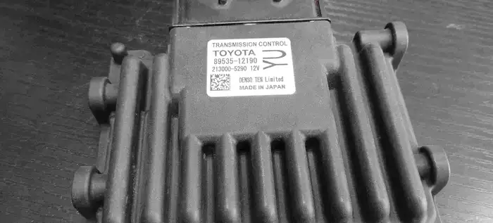 كمبيوتر تحكم الارسال كورولا 2020 2