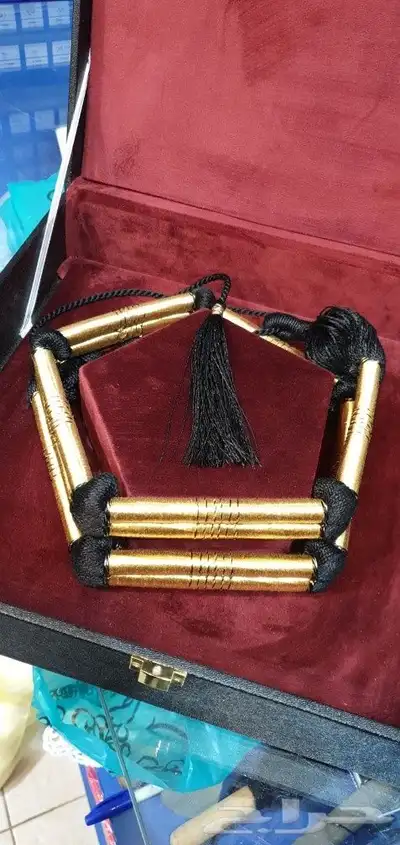 عقال مقصب ألماني (زري حر) بتفصيل دقيق على الشرط . 3