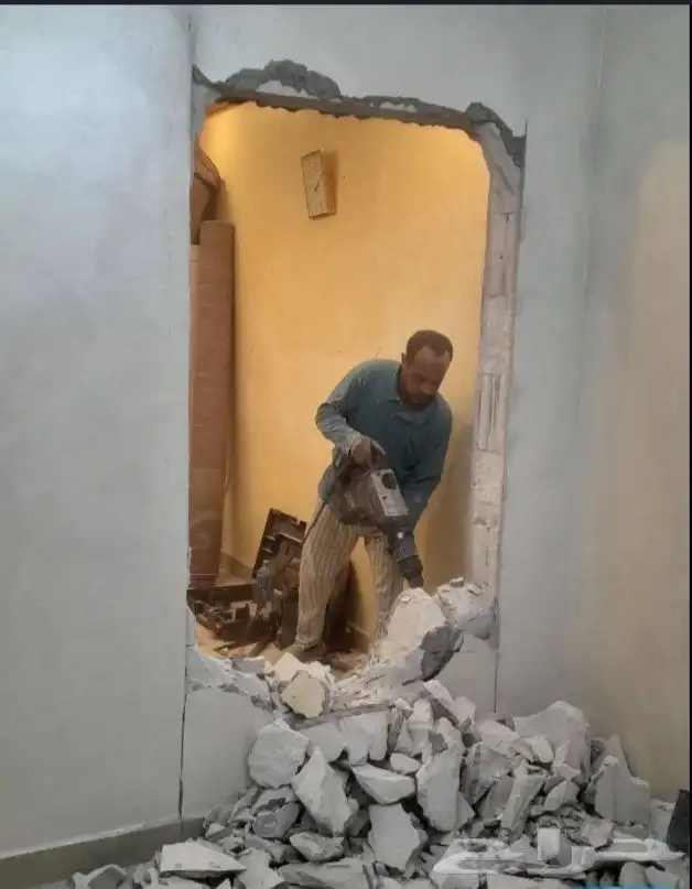 اتكسيروترميم بناء الياسه بلاط كهربا سباك عزل حراري وعزل مائي 2