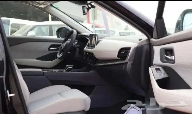 نيسان اكس تريل SV. 2025 كاش وتقسيط 14