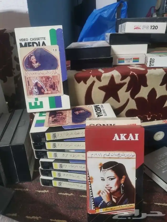 أشرطة فديو للبيع 0