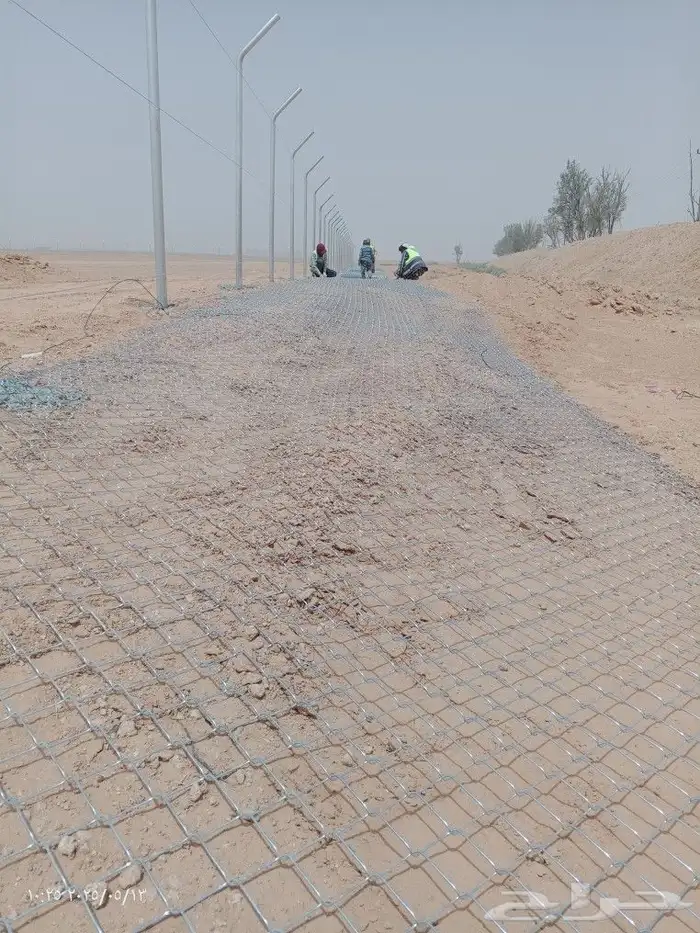 توريد وتوركيب شبوك   شبوك سياج   شبوك طرق   شبوك مزارع 2