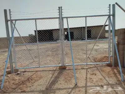 نقوم بتوريد أنخيل وغرسه وتنفيذ بنا حجر الطبيعي تسوير المزراع 4