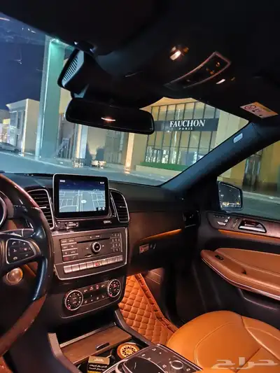 مرسيدس GLS500 2018 فل كامل جفالي 6