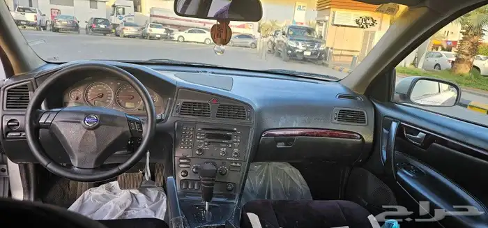 فولفو s60 موديل 2004 6