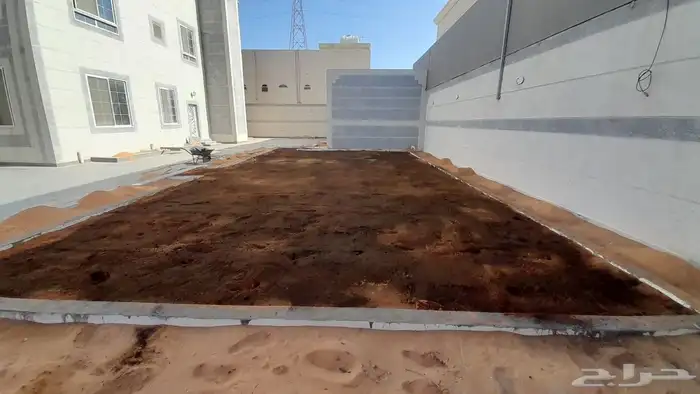 تنسيق الحدائق وترتيبها وترتيب العشب الصناعي والطبيعي 3