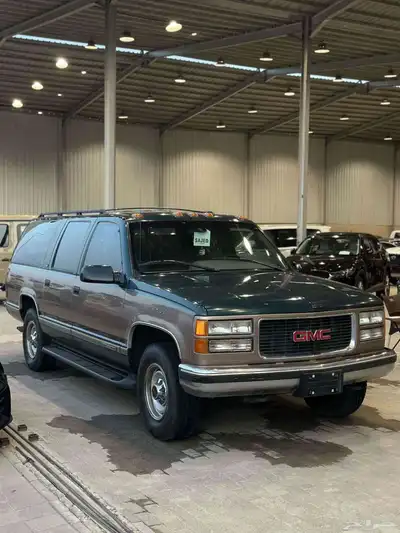 GMC سوبربان موديل 1996 1