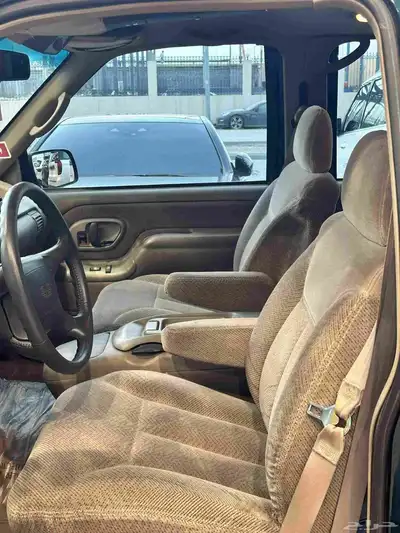 GMC سوبربان موديل 1996 6