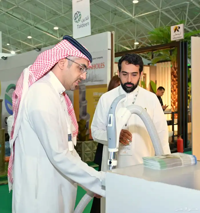 مصور معارض احترافي 6