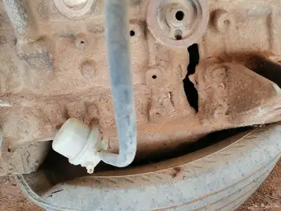 مكينة تايوتا 22R مع القير بحائل 5