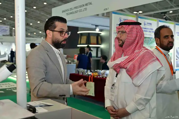 مصور معارض احترافي 7