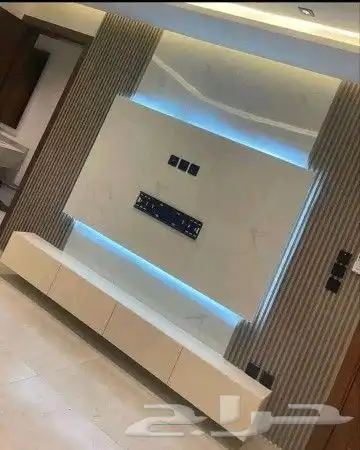 شيبورد وطاوله تحت الشاشه ورق حائط بديل رخام تكسيات خشبيه 7