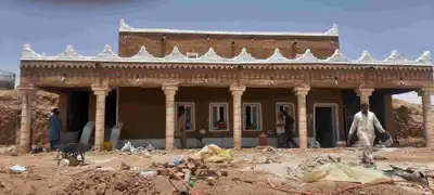 اعمال تراث القديم الطين والمشاشكو بنيان بيوت واسقف خشب اثل 2
