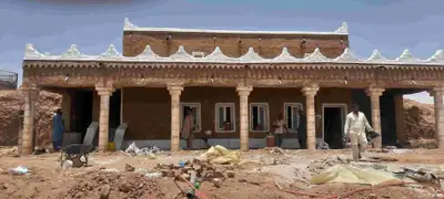 اعمال تراث القديم الطين والمشاشكو بنيان بيوت واسقف خشب اثل 3