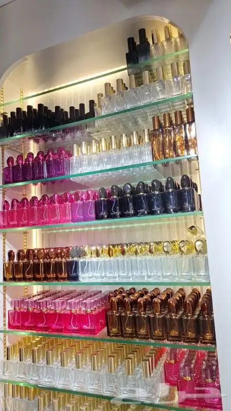 عطورات ومكاب واكسسوارات وكماليات 3