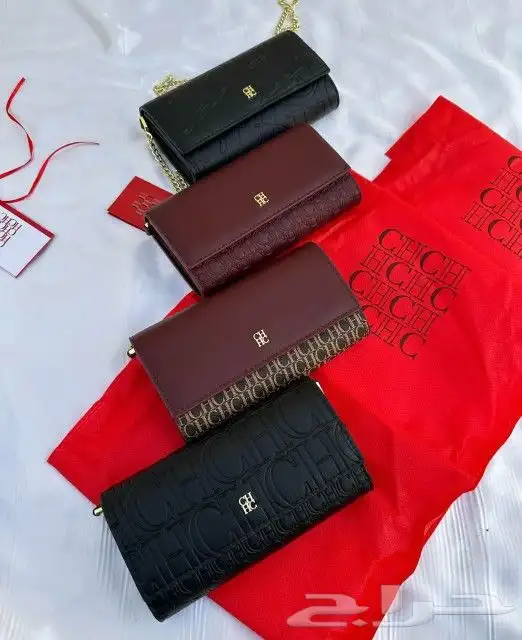 يوجد لدينا جميع انوع الشنط جمله وقطاعي 6