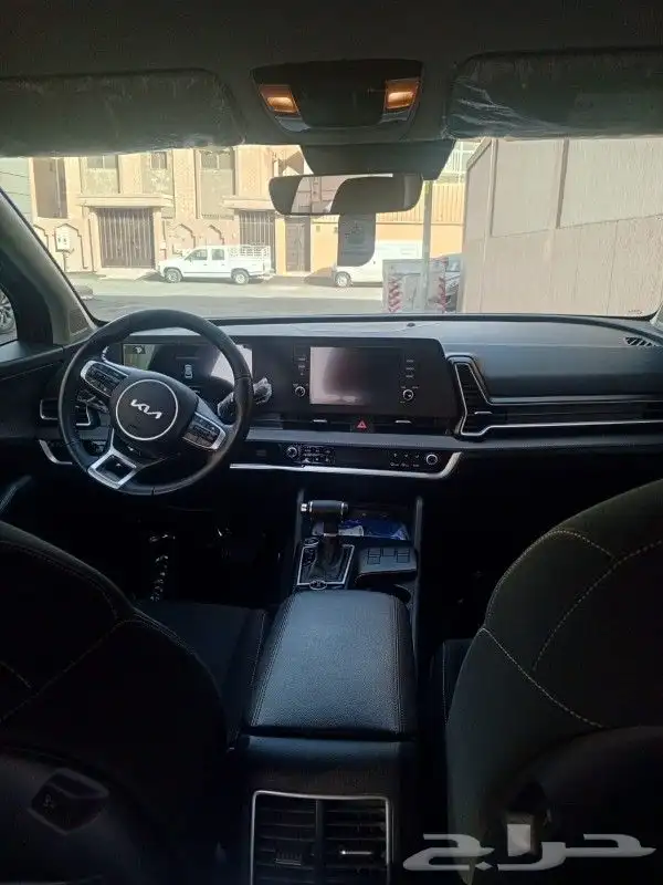 كيا سبورتاج 2023 مكينة1600 دبل دفع رباعي 6