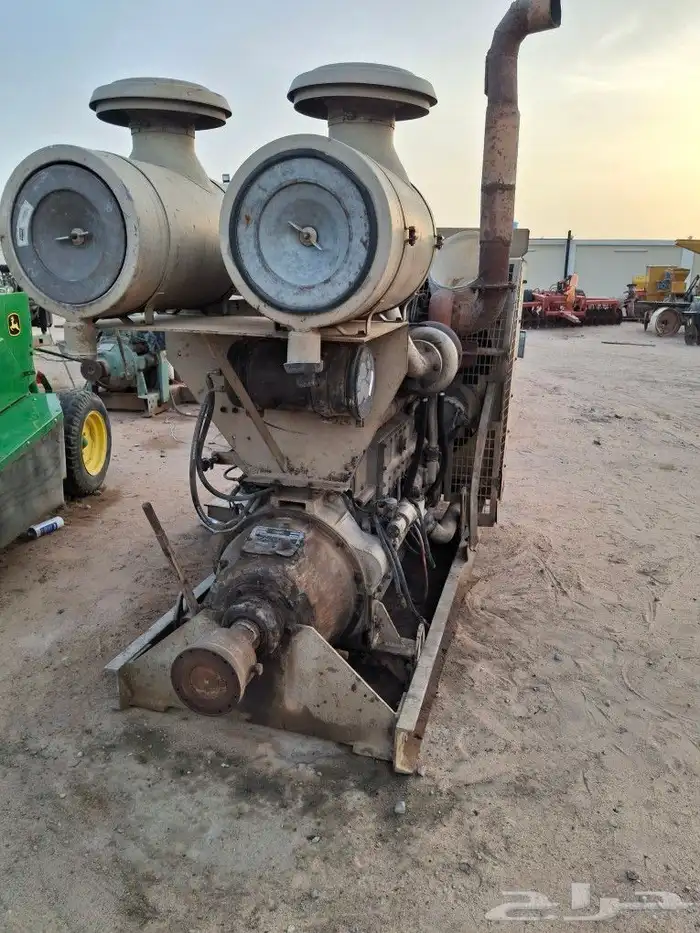 مكينه كومنز 600حصان عمود كمنز معدات زراعيه 0