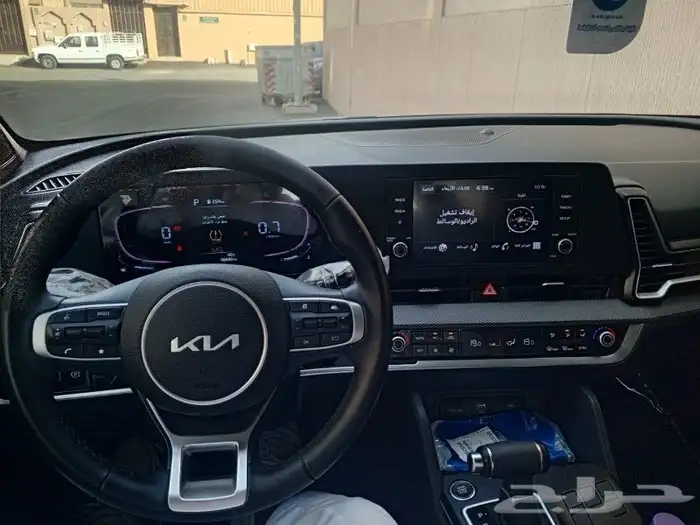 كيا سبورتاج 2023 مكينة1600 دبل دفع رباعي 4