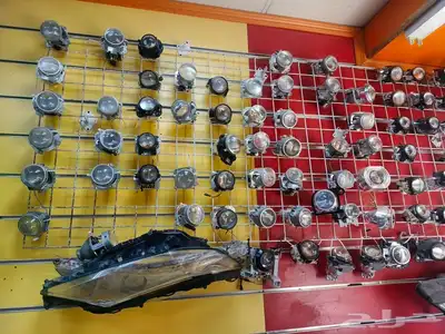 عدسات انوار زنون لمبات ليدات شمعات اسطبات شاشات تنجيد غطيان 34