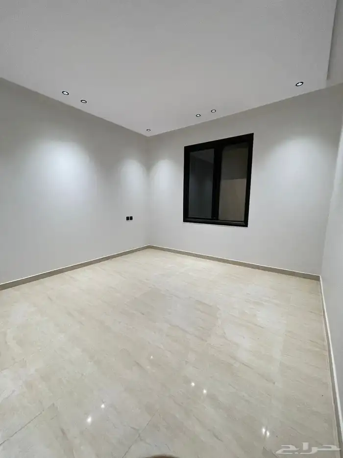 فيلا دبلكس مساحه شرق الرياض حي الجنادريه 21