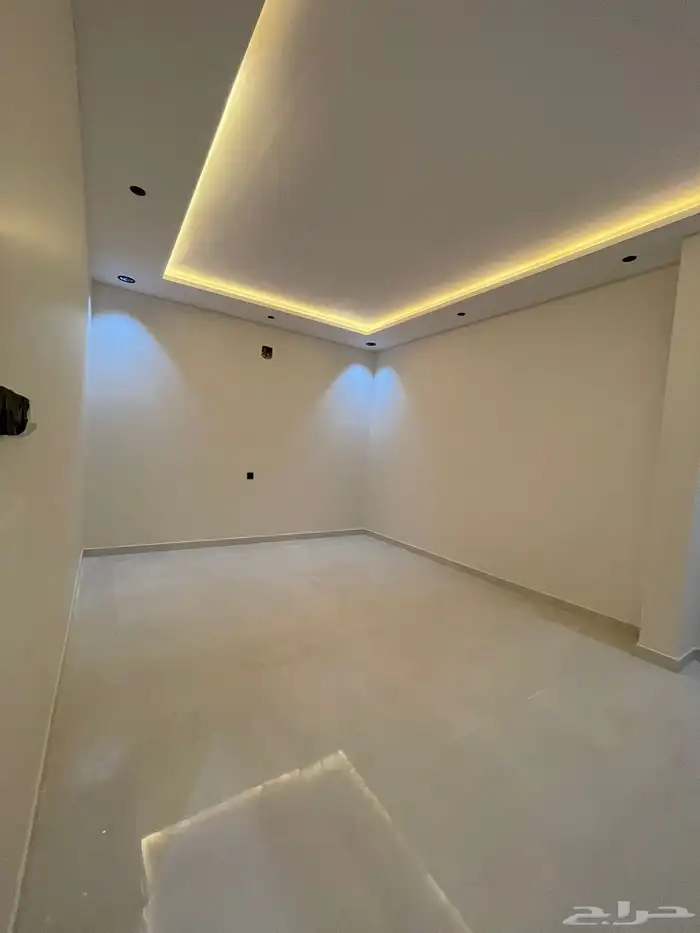 فيلا دبلكس مساحه شرق الرياض حي الجنادريه 22