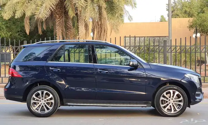 مرسيدس GLE400 2018 فل سعودي 5