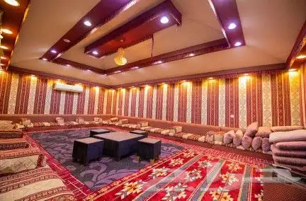 استراحة الشرق قسمين 3