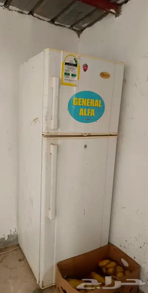 ثلاجه مستخدم نظيف على الشرط 0