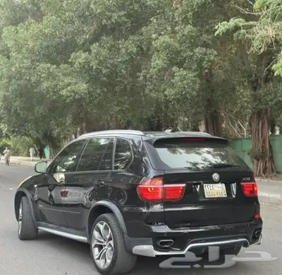بي ام دبليو x5 2011 حالة نظيفة ممشى قليل 7