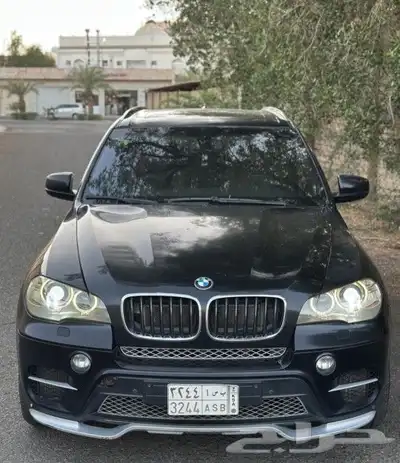 بي ام دبليو x5 2011 حالة نظيفة ممشى قليل 16