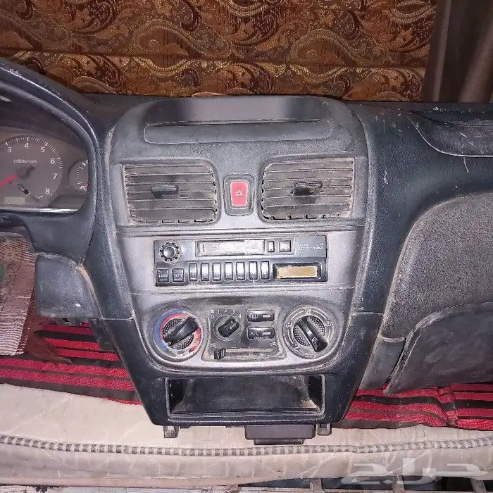 نيسان صني 2004 تشليح 1