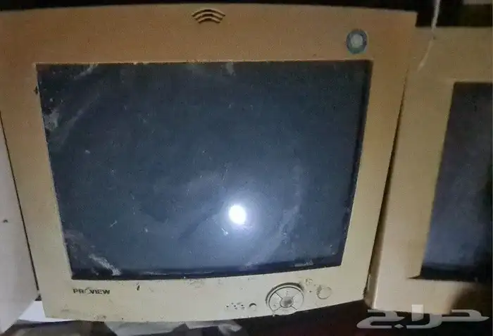 شاشات قديمه للكمبيوتر لمحبي التراث 0