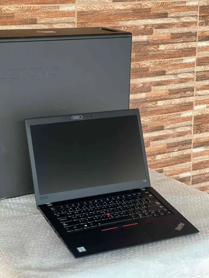 Lenovo thinkpad T480s i7 GH6 9