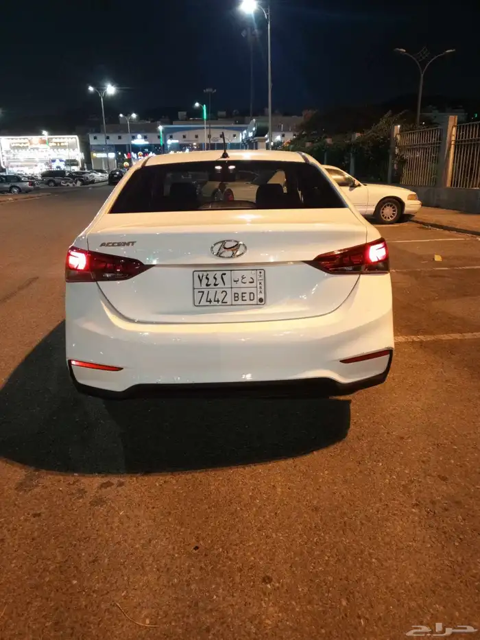 اكسنت البيع 1