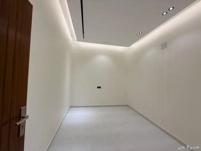 فيلا دبلكس شرق الرياض حي الجنادريه 18