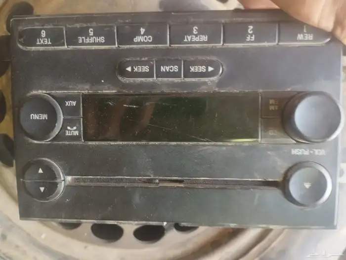 مسجل فورد موديل 2007 قطع غيار تشليح 2