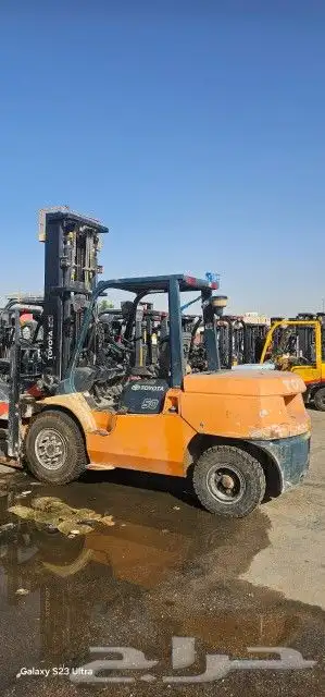 للتاجير الرافعات الشوكية For Rental Forklifts 4