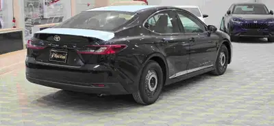 تويوتا كامري 2025 ستاندر كويتي 4