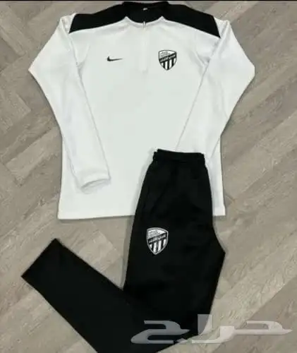 ملابس نادي الاتحاد لايفوتك 5