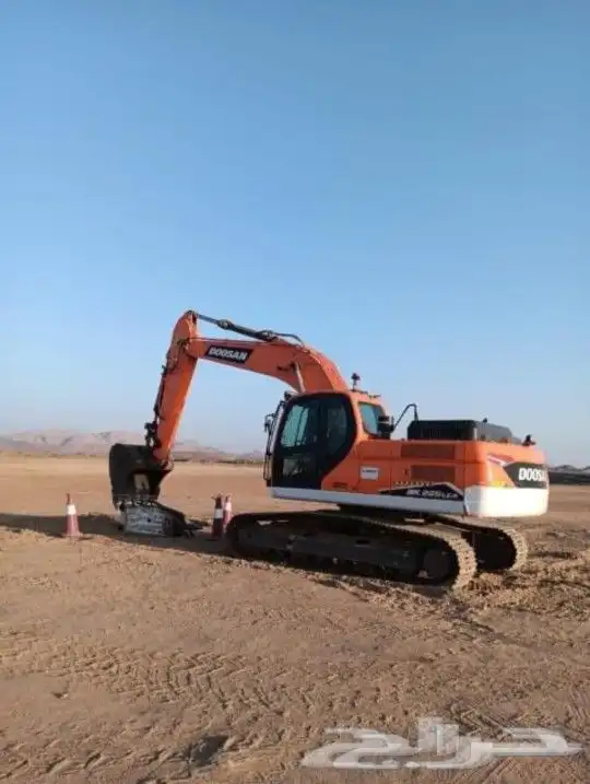 معدات للأجار اليومي والشهري 4
