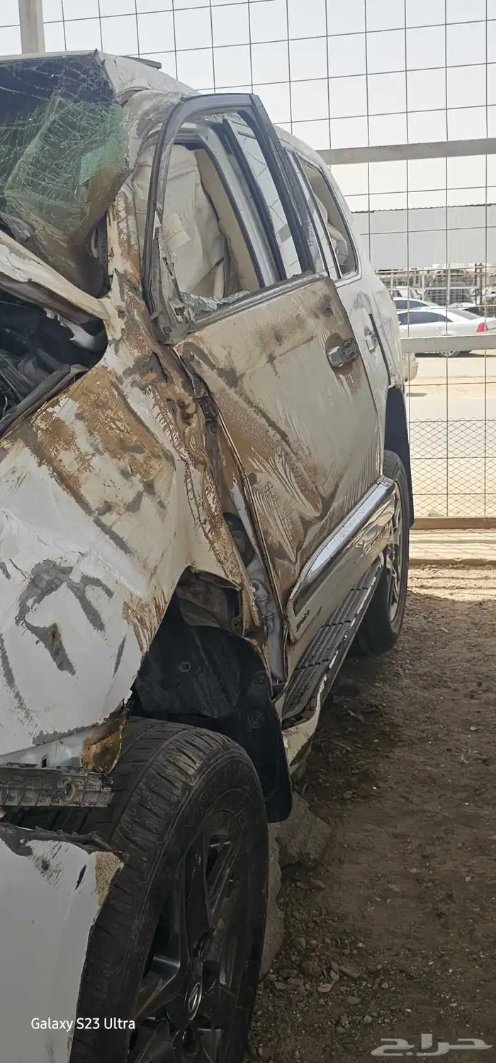 تشليح جيبوب موديل جديد لكزس بردو جميع قطع غيار مستعمل تشليح 12