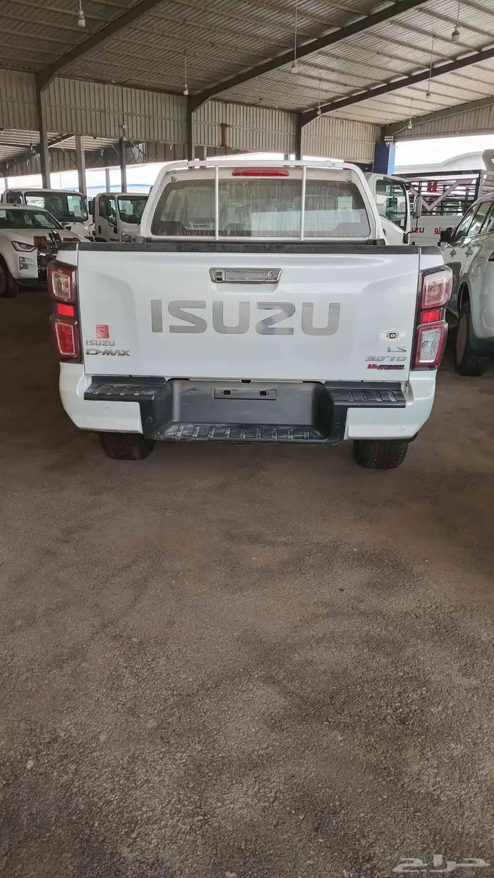 ايسوزو ديماكس اتوماتيك ال اس LS فل كامل 2024 1