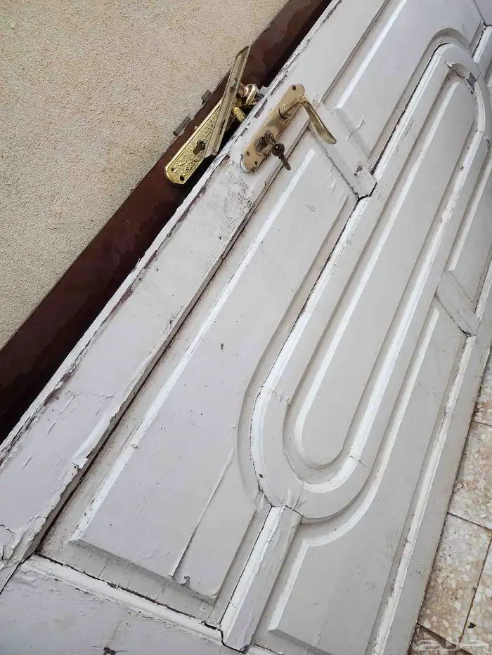 باب خشب عدد 4 2