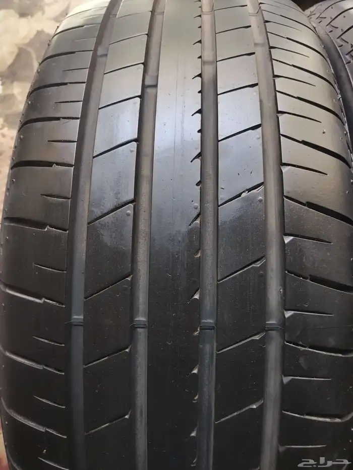 أربع كفرات برجيستون 225 45 19 19
