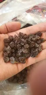 اللوز البلدي وزبيب الحماط والعنب البلدي المجفف 2