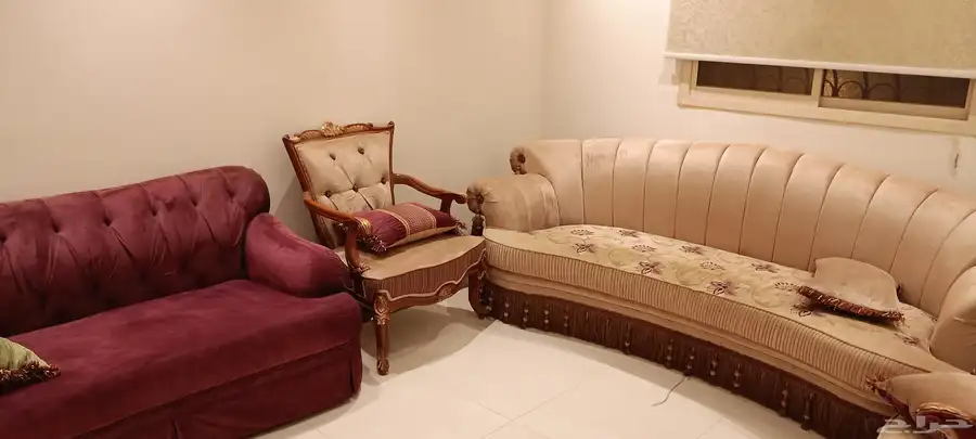 دولاب ملابس وكنب للبيع مستعمله 1