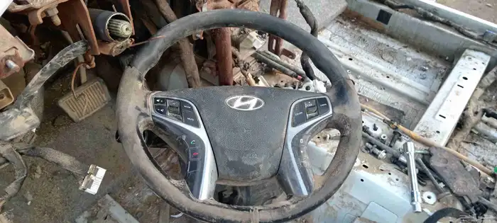 ازيرا 2016 4سلندر 4