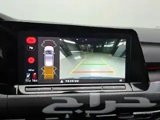 فولكس واجن جولف 2023 15